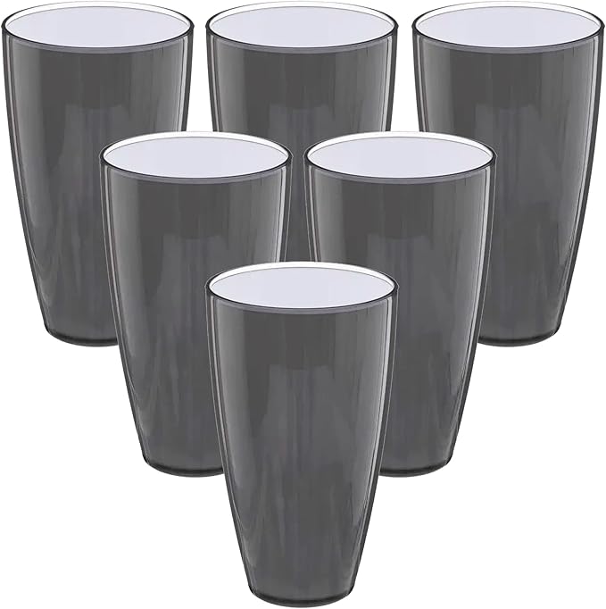 WELL HOME MOBILIARIO &amp DECORACIÓN WellHome grey polystyrene dinnerware set.