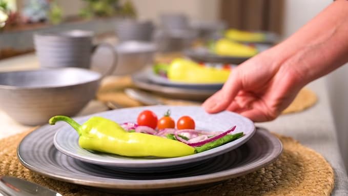 Elanze Designs Charming Chic Ribbed Modern Thrown Pottery Look Ceramic Stoneware Plate Platter Mug &amp Bowl Kitchen Dish Dinnerware 16 Piece Set - Service for 4 Slate Grey