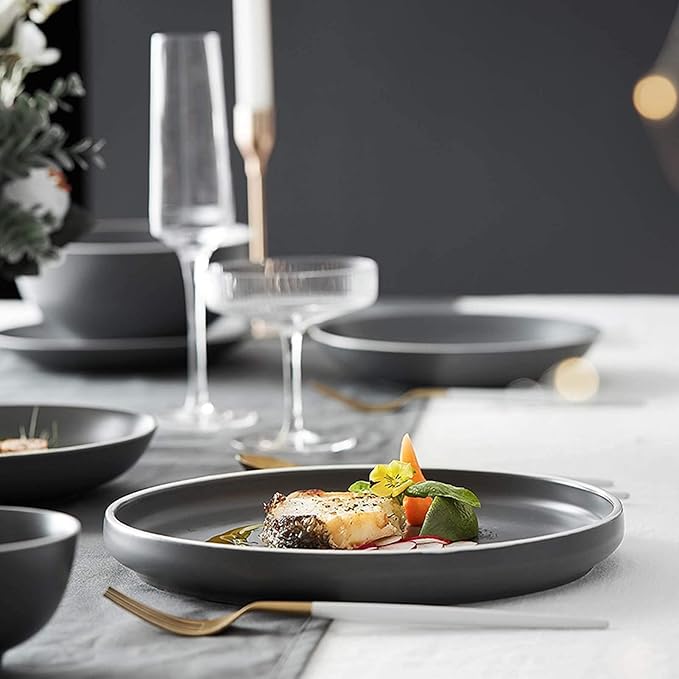 Palace Style Tabletop Dinner SetsFine Dinnerware Sets Dinner Plate Ceramics Dinner Sets 16 Pieces Nordic Style Porcelain Combination Set