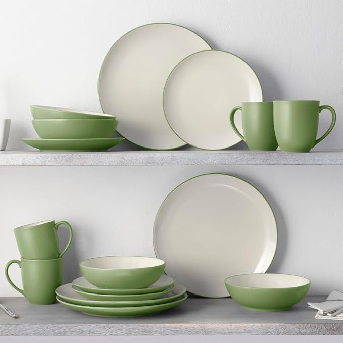 Noritake Colorwave Apple 16-Piece Coupe Set Service for 4 in Apple/Green