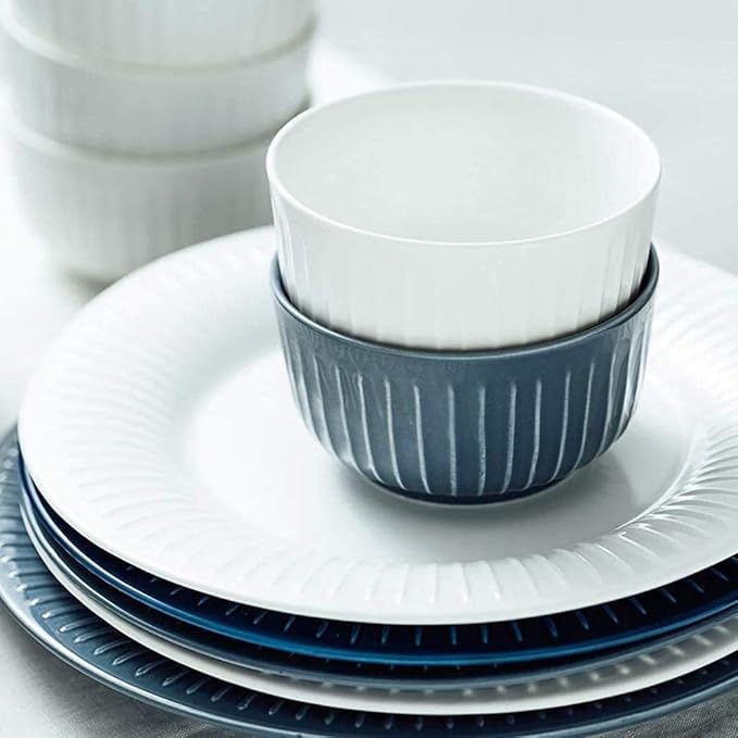 Elegant Resistant Dinner Set46 Pieces White Blue Vertical Pattern Ceramics Dinner Sets Plates Bowls Combination for Family Party