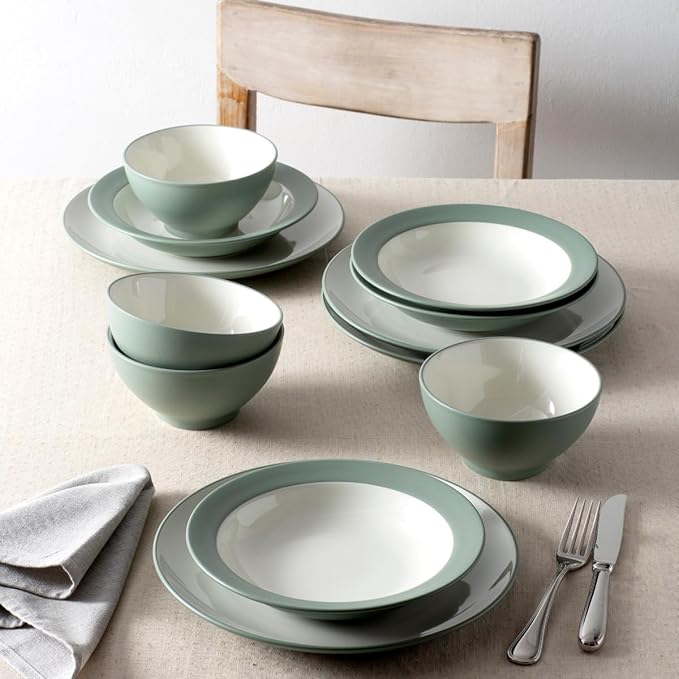 Noritake Colorwave Green 12-Piece Coupe Dinnerware Set Service for 4