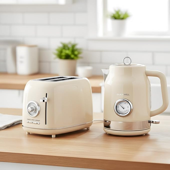 2-Slice Toaster Wide Slots 7 Bread Shade Settings Stainless Steel Bagel Cancel and Defrost Functions Removable Crumb Tray Retro Style ToasterBeige