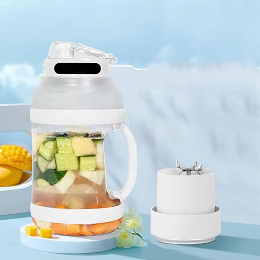 Powerful Portable Juicer Maker - 2000ml Capacity USB Rechargeable Blender Smoothies Juices - Ideal Home Office Outdoor Use(02)