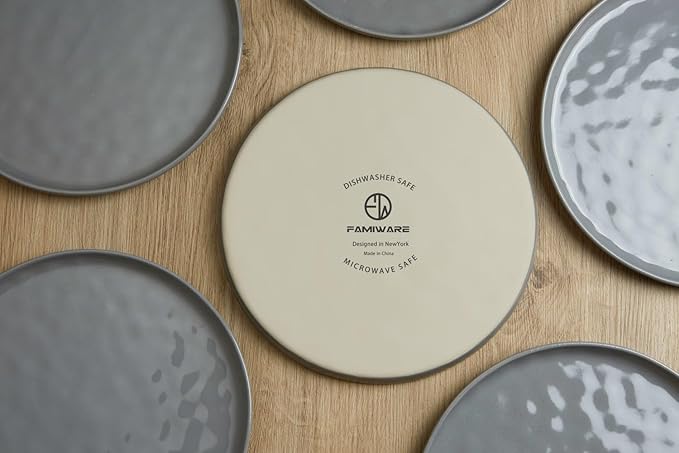 Famiware Mars Plates and Bowls Set 12 Pieces Dinnerware Sets Dishes Set for 4 Dark Gray