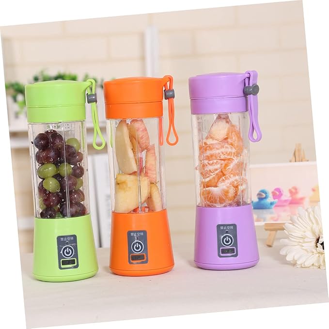 Ciieeo Portable Juicer Machine Mini Compact Centrifugal Juicer Rechargeable Fruit Random Style