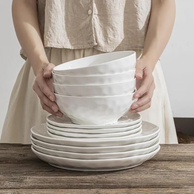 Large Dinnerware Set 16 Piece Service for 4 Plates and Bowls Sets for Dessert Salad and Pasta