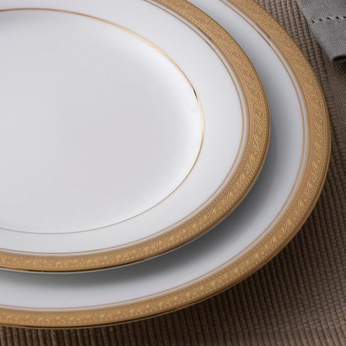 Noritake Crestwood Gold - 50 piece set service for eight