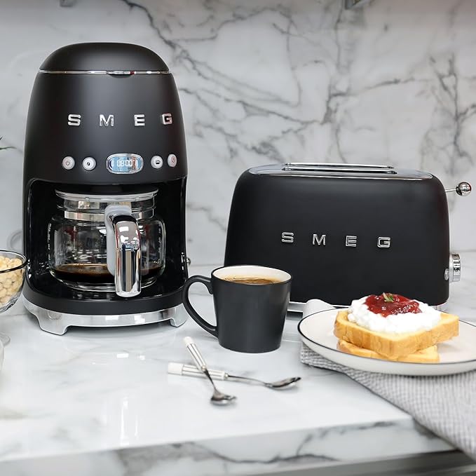 Smeg 50's Retro Style Aesthetic Drip Coffee Machine with 10 Cup Glass Carafe Auto Start Feature Keep Warm Plate and Two Coffee Strength Settings (Matte Black)
