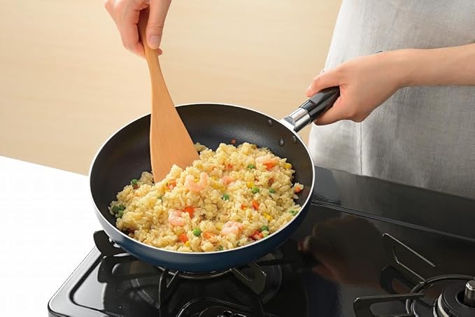 Wahei Freiz MB-2380 Easy Care Cookware Set E Two-Handled Pot 7.1 inches (18 cm) &amp Frying Pan 7.9 inches (20 cm) / 9.4 inches (24 cm) Blue Fluorine Resin Treatment Induction Gas Compatible