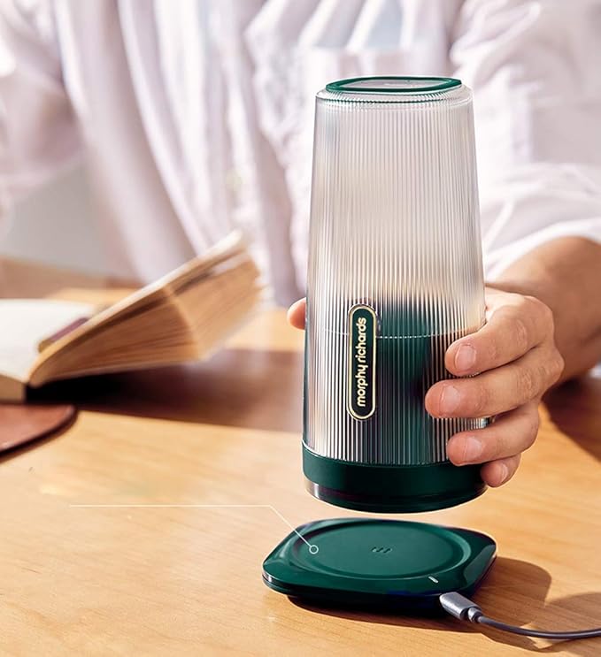 Portable Blender Mini Blender Smoothie Maker with USB Rechargeable Electric Blender Professional Commercial for Vegetables and Fruit Smoothie Maker Blender Food Processor 2400Mah 300MlGreen