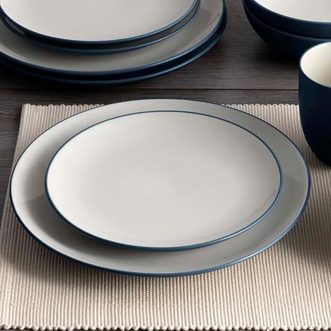 Noritake Colorwave Blue 16-Piece Coupe Set Service for 4 in Blue