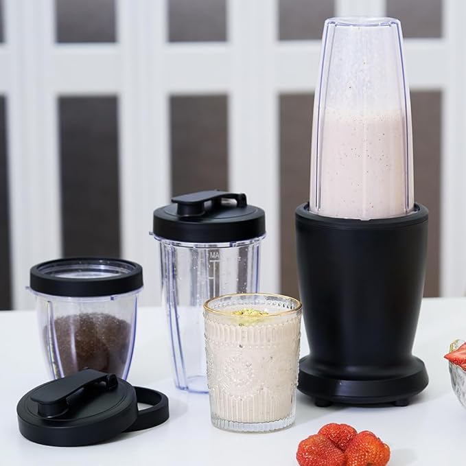 10-Piece Blender Set - Black - 300W - with 3 Jars (10oz 16oz 18oz) - 2 Drinking Lids - Stainless Steel Blade - 3 Jars - 3 Jar Lid - 1 Blade Assembly - 1 Main Body - 2 Cup Lids
