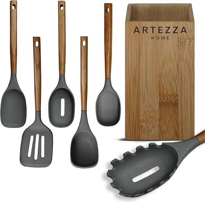 French Press Coffee Maker 650ml/22oz &amp 7-Piece Grey Silicone Utensil Set with Bamboo Holder – An Exquisite Culinary Ensemble for Coffee Enthusiasts and Culinary Artisans