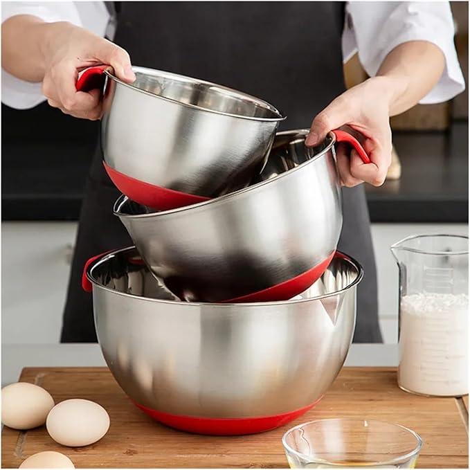 Stainless Steel Salad Mixing Bowl With Scale Non-Slip Silicone Lid Base Egg Beater Fruit Bowls Kitchen Utensils(22cm)