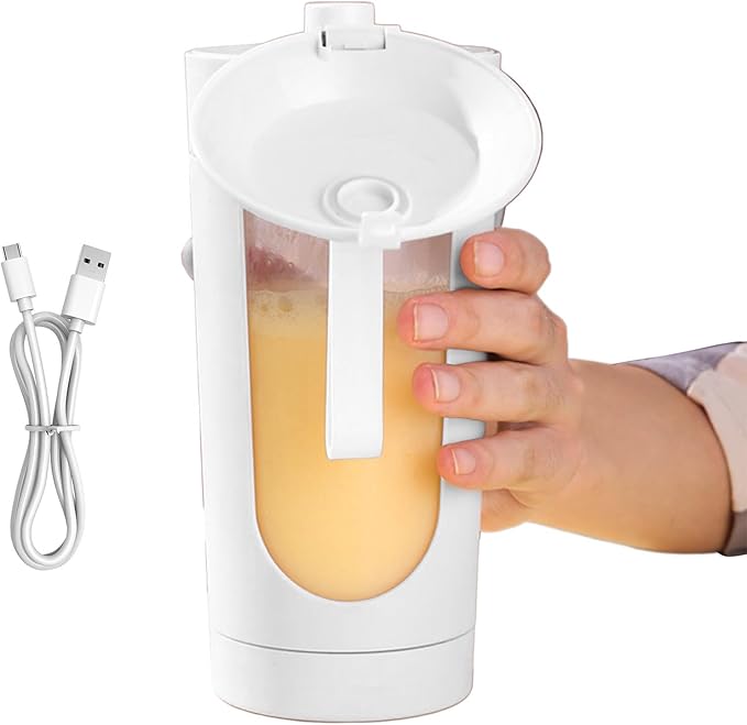 Rechargeable Blender Cup - 700ml Cordless USB Mixer Fruit Juicer with Powerful Motor Personal Accessory Lightweight Design Kitchen Gear Convenient Use Blending Option for Gym