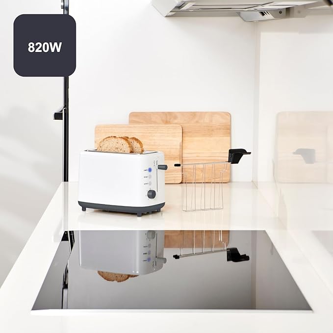 Black+Decker BXTOA820E - Toaster 820 W. 2 wide slots 7 grid levels System with removable pliers. Functions: Stop heat and defrost. Tray to collect crumbs. Non-slip feet.