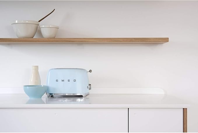 Smeg Retro 2 Slice Toaster with Removable Crumb Tray Pastel Blue (Renewed)