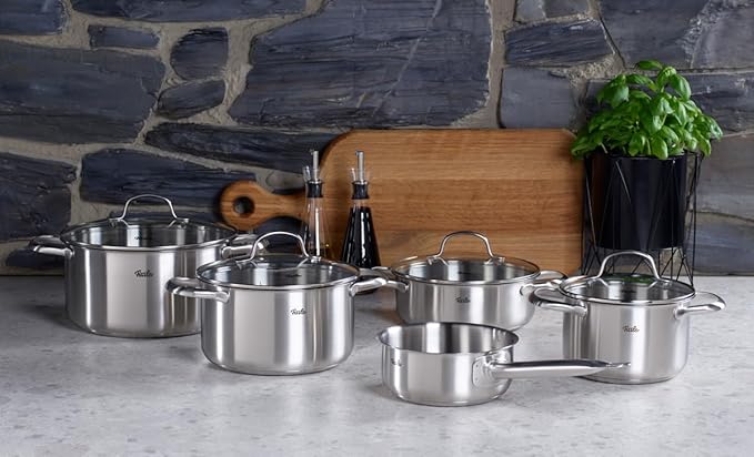 Fissler San Francisco 5-Piece Stainless Steel Saucepan Set with Glass Lids Suitable for Induction Cookers All Hob Types (3 Saucepans 1 Stewing Pot 1 Saucepan Without Lid)