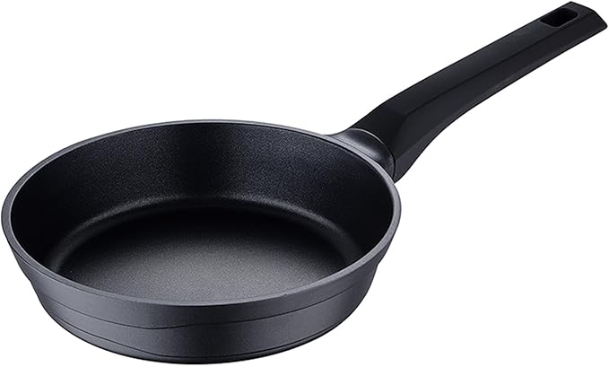 5pc Ø16Ø20Ø24 Cookware Set with Lids + Set of Frying Pans Ø20Ø24Ø28Ø30 Cast Aluminium San Ignacio