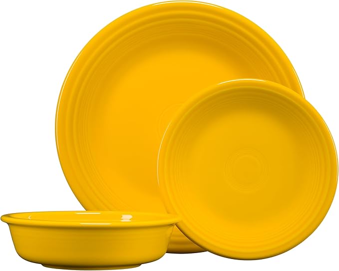 Fiesta® Classic Rim 3-Piece Dinnerware Set – Durable Ceramic Lead-Safe Dishwasher/Microwave/Oven Safe – Made in USA Dinnerware - Daffodil