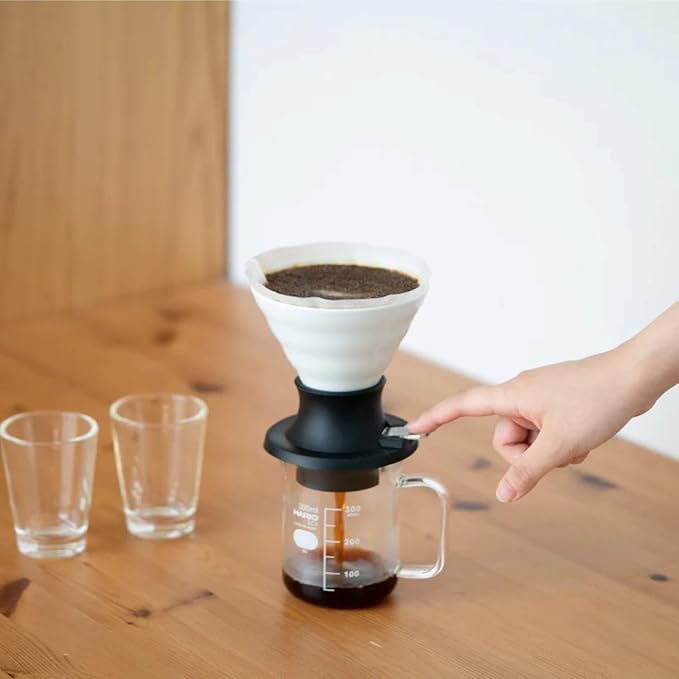 Hario V60 Ceramic Immersion Dripper Switch 200ml White