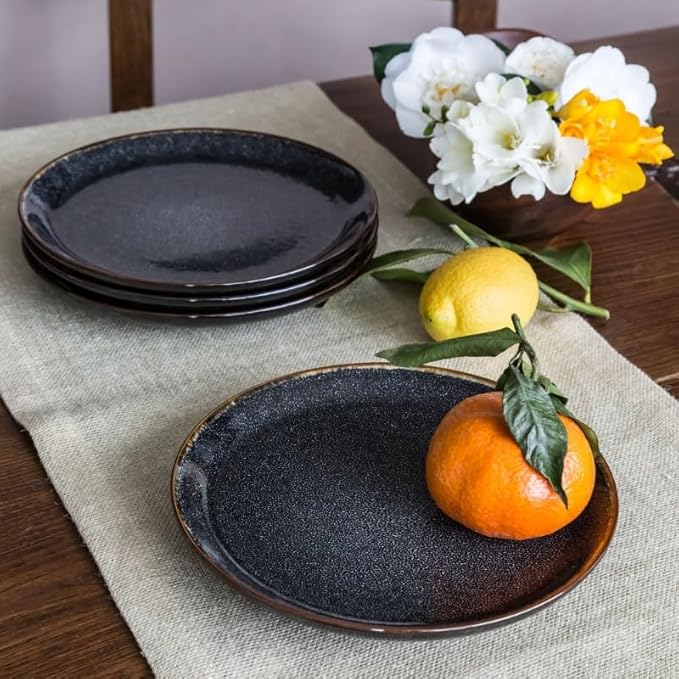 16-Piece Dinnerware Set Everyday Use Dinner Set Plates and Dishes Round Plates Tableware Sets