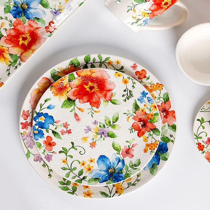 Palace Style 24 Piece Porcelain Dinnerware Set Service for 4 Plates and Bowls Sets Ceramics Dishes Dinnerware Sets with Dinner Plates Dessert Plates Bowls