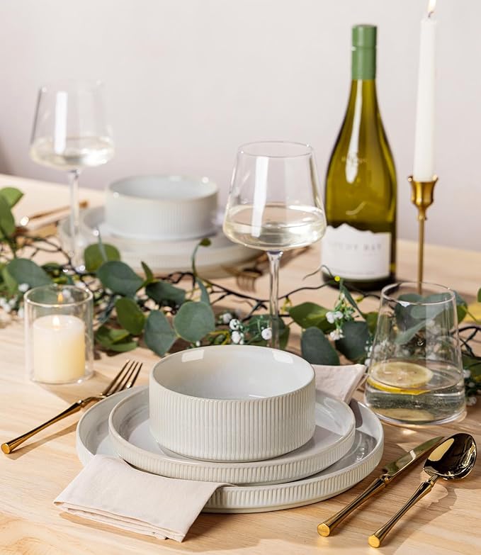 TheTerra Ceramic Dinnerware Sets for 6 18 Pieces Porcelain Lightweight Plates and Bowls Sets Scratch Resistant Dish Set Oven &amp Microwave &amp Dishwasher Safe Reactive White
