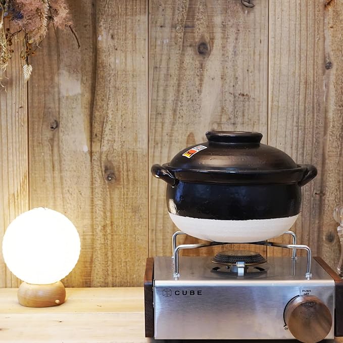 Banko-Yaki Fluffy Rice Pot Earthenware Rice Cooker with inner lid Measuring Cup and Paddle Traditional Japanese Donabe for Evenly Cooked Rice Mixed Rice and Porridge (3-Gou/Serves 3 to 5 people)