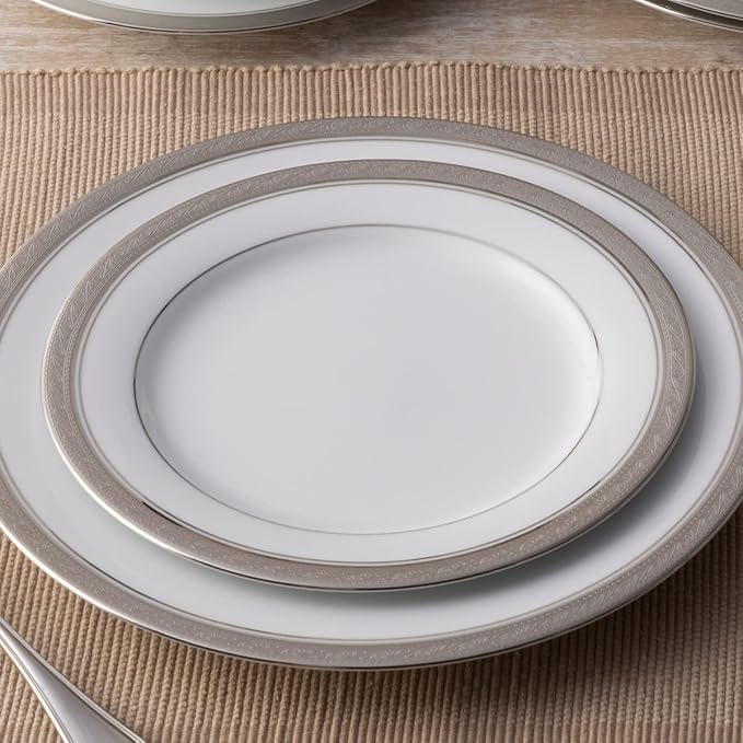Noritake Crestwood Platinum 12-Piece Dinneware Set Service for 4