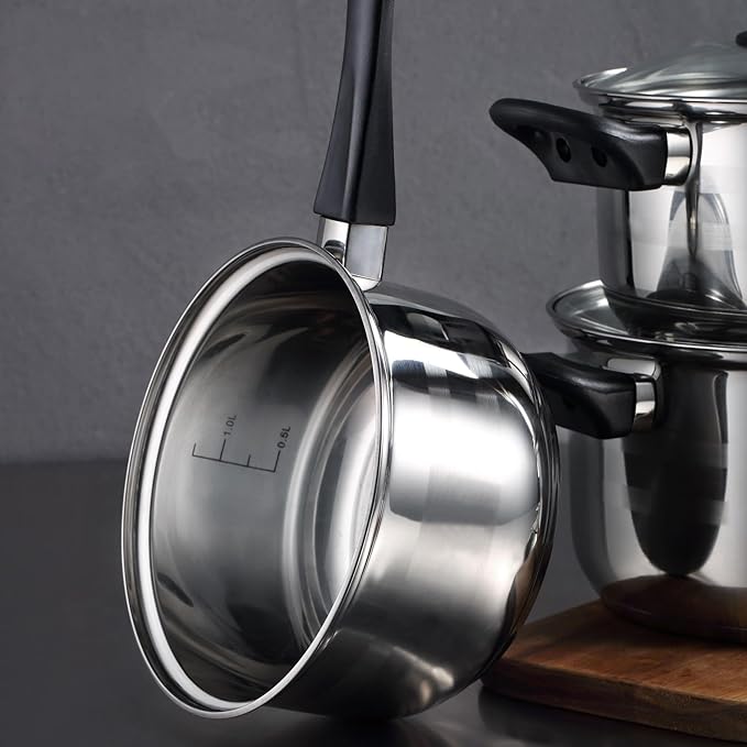 Well Home 5-Piece Cookware Set Stainless Steel + 3 Pans Diameter 16 x 20 x 24 cm Metallic Bronze Pressed Aluminium