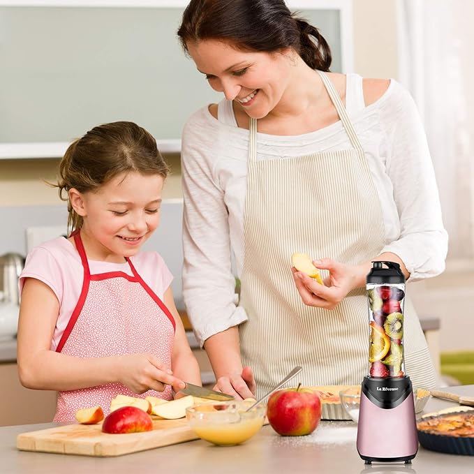 La Reveuse 300W Personal Size Blender (Pink) + La Reveuse 250W Personal Size Blender (Black)