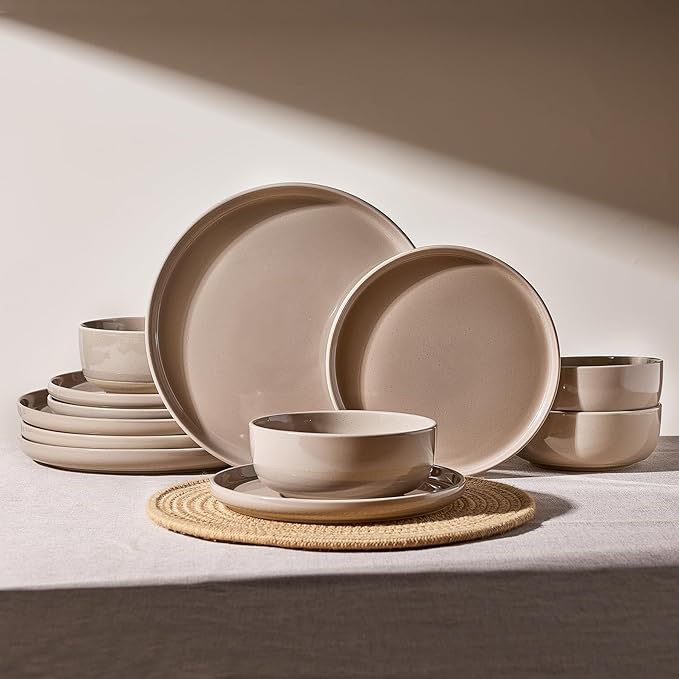 Famiware Milkyway Plates and Bowls Set 12 Pieces Dinnerware Sets Dishes Set for 4 Cinnamon Brown