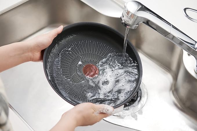 Tefal Ingenio Unlimited On 13 Piece Set Pots &amp Pans Set Stackable Easy Cleaning Non-Stick Coating Heat Indicator Induction Black L3959243