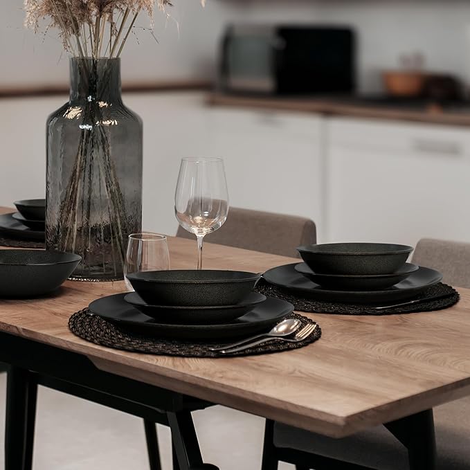 Mino Lightweight Dinner Set set of 12 onyx black
