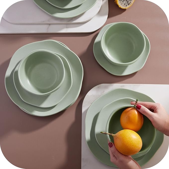 Corona Olivo ceramic dinnerware Set 12–piece Plates and Bowls Sets for 4 organic shape light green.