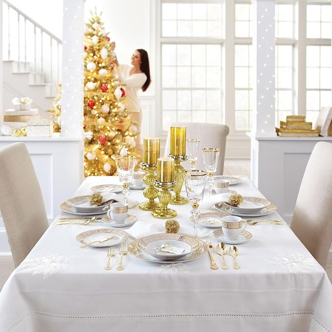 BrylaneHome 40 Piece Medici Porcelain Dinnerware Set (Service For 8) Includes Dinner &amp Dessert Plates Bowls Cups &amp Saucers Elegant Gold Rim Pattern - Gold White