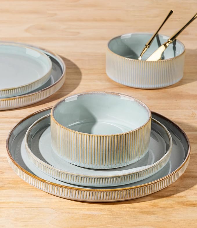 TheTerra Ceramic Dinnerware Sets for 6 18 Pieces Porcelain Lightweight Speckled Plates and Bowls Sets Scratch Resistant Dish Set Oven &amp Microwave &amp Dishwasher Safe Illusion Blue