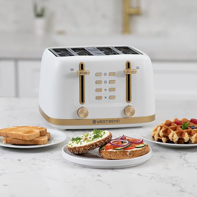 West Bend Timeless 4-Slice Toaster with 7 Browning Levels Bagel/Waffle/Defrost Settings High-Lift Lever Anti-Jam Easy-Clean Crumb Tray 4-Slice White/Gold