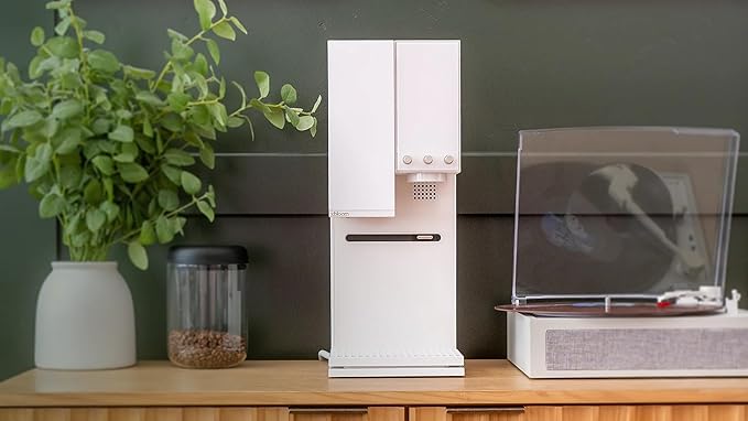 xBloom Studio – The Ultimate Coffee Machine – Drip Coffee Maker with Integrated Grinder Scale and 3 Levels of Automation Moonlight White