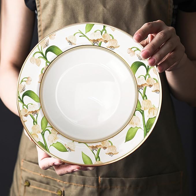 Romantic Bone China Dinnerware Sets Service for 6Delicate afternoon tea Dinnerware SetSteak Dinner Plates Dish Set Includes coffee cupIntegrates the nature lily of the valley