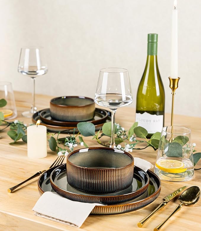 TheTerra Ceramic Dinnerware Sets for 8 24 Pieces Porcelain Lightweight Speckled Plates and Bowls Sets Scratch Resistant Dish Set Oven &amp Microwave &amp Dishwasher Safe Coca Mocha