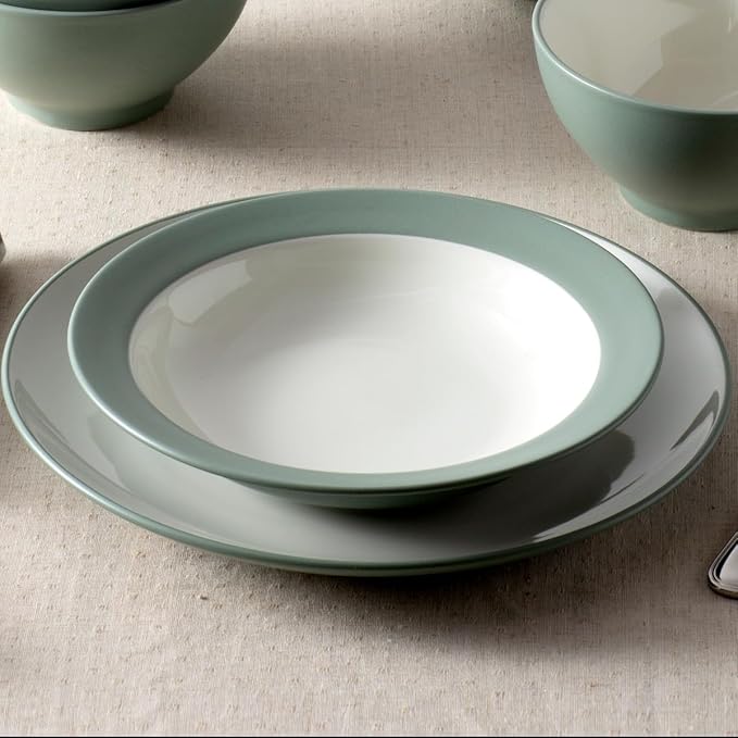 Noritake Colorwave Green 12-Piece Coupe Dinnerware Set Service for 4