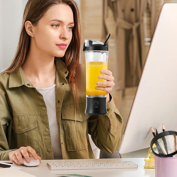 Electric Portable Blender - 600ml Fruit Juicer Multi Function Detachable Blender Rechargeable Shake Maker Tool Lightweight Travel Friendly Design High Performance Meal Prep Gear Dorm Camping