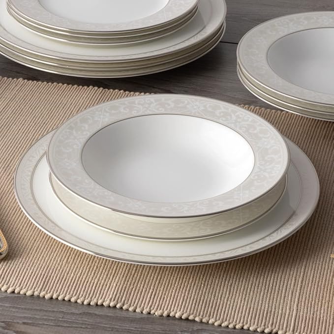 Noritake Montvale Platinum 12-Piece Dinnerware Set Service for 4