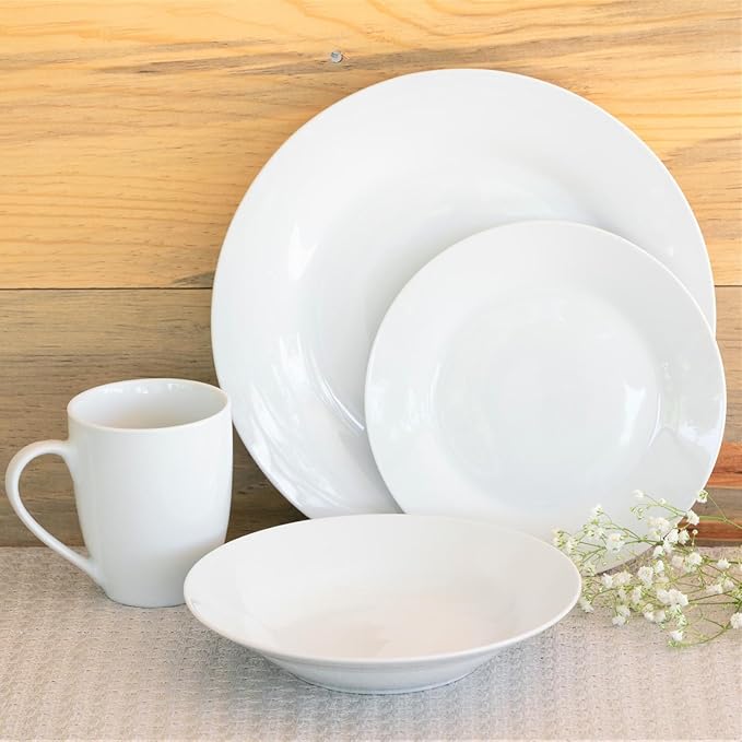 10 Strawberry Street Simply Round 16 Piece Dinnerware Set White