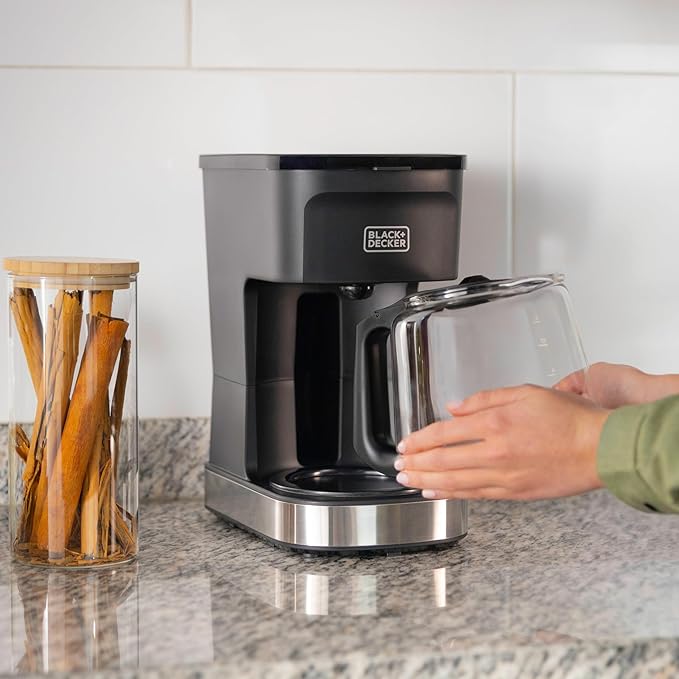 BLACK+DECKER CAFÉCRAFT 12-Cup Coffee Maker One-Switch Drip Coffeemaker with Vortex Showerhead Technology Sneak-A-Cup Keep Warm Function Stainless Steel