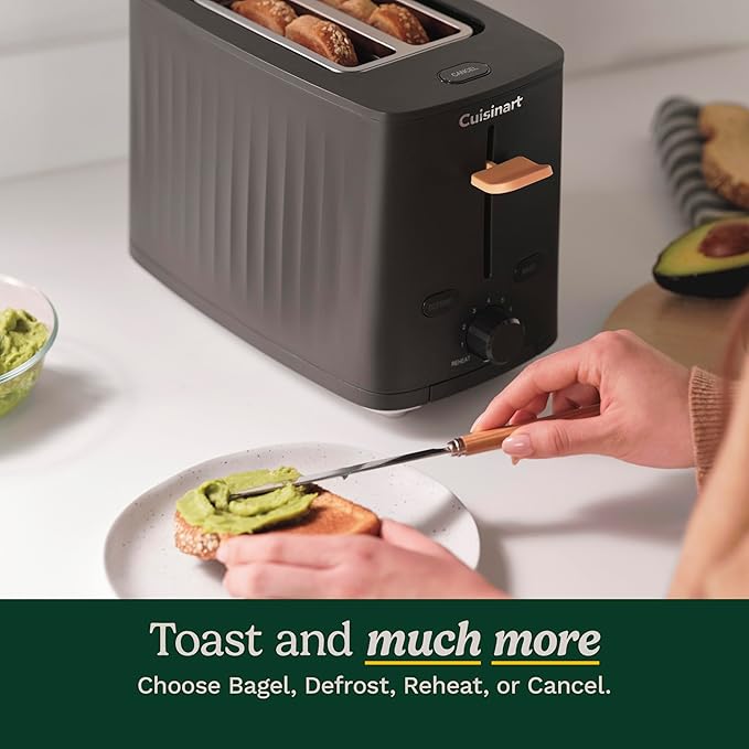 Cuisinart Soho™ Collection 2-Slice Toaster 7 Toaster Setting Defrost Reheat and Bagel Setting Convenient Rear Cord Storage Black CPT-7BK