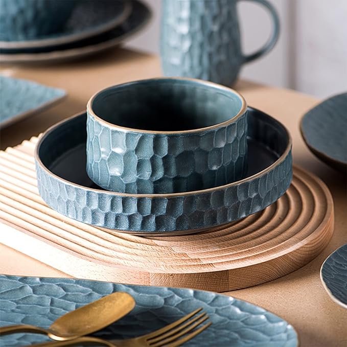 Ceramic Dinnerware Set 17 Pcs Matte Blue Porcelain Dinner Set Porcelain Bowls and Plates Sets Nordic Style Tableware Combination Set CER